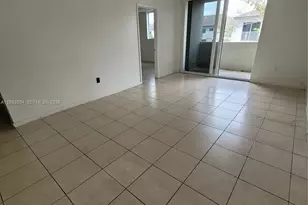 10090 NW 80th Ct, Hialeah Gardens, FL 33016 - Photo 16