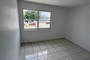 5505 NW 7th St, Miami, FL 33126 - Photo 4