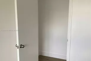 1815 NW 1st Ct, Miami, FL 33136 - Photo 8