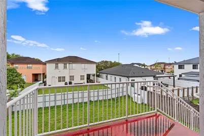 18140 NW 90th Ave, Hialeah, FL 33018 - Photo 52