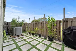 2338 SE 16th Terrace, Homestead, FL 33035 - Photo 8
