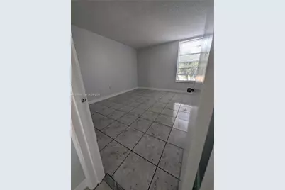 8810 Fontainebleau Blvd #201, Miami, FL 33172 - Photo 8