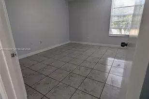 8810 Fontainebleau Blvd, Miami, FL 33172 - Photo 8