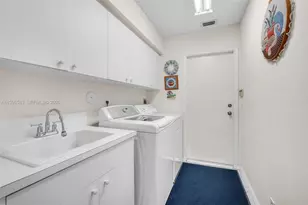 290 Landings Blvd, Weston, FL 33327 - Photo 52