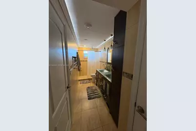 910 Michigan Ave #505, Miami Beach, FL 33139 - Photo 8