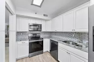 7225 Promenade Dr, Boca Raton, FL 33433 - Photo 8