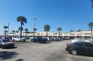 8360 NW 103rd St, Hialeah Gardens, FL 33016 - Photo 30