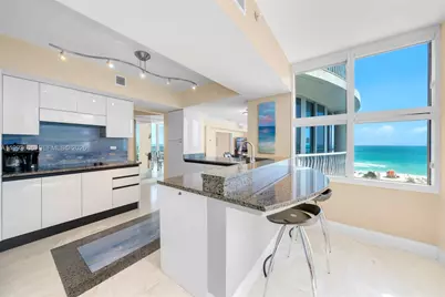 1500 Ocean Drive #702, Miami Beach, FL 33139 - Photo 4