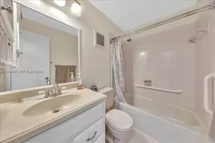 3930 NW 79th Way, Davie, FL 33024 - Photo 22