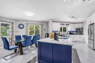 15240 SW 188th St, Miami, FL 33187 - Photo 4