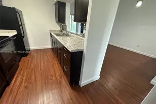 9763 NW 46th Terrace, Doral, FL 33178 - Photo 4