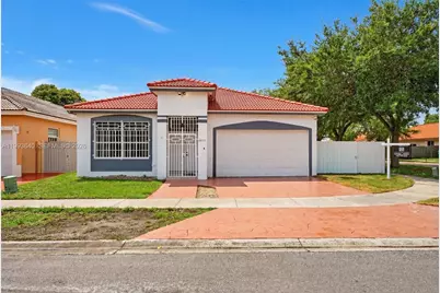 8852 NW 147th Ln, Miami Lakes, FL 33018 - Photo 1