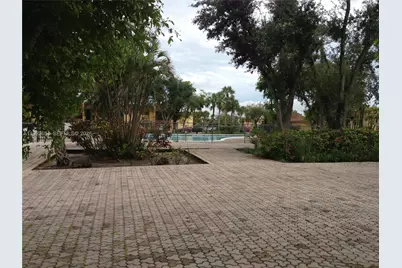 2822 NW 55th Ave #1D, Lauderhill, FL 33313 - Photo 16