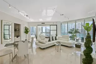 350 S Miami Ave, Miami, FL 33130 - Photo 4