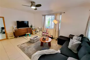 1335 15th St, Miami Beach, FL 33139 - Photo 2