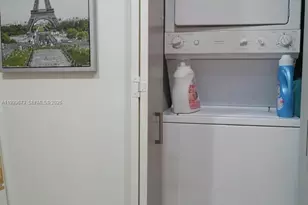 690 SW 1st Ct, Miami, FL 33130 - Photo 20