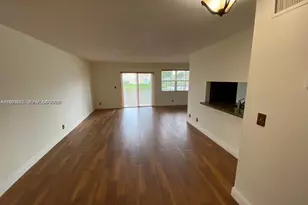 8713 SW 5th St, Pembroke Pines, FL 33025 - Photo 10