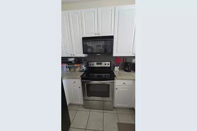 7950 NW 20th St, Pembroke Pines, FL 33024 - Photo 8