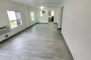 5720 NE Miami Pl, Miami, FL 33137 - Photo 10