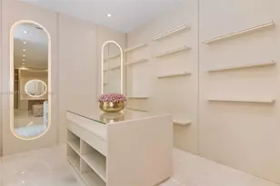 2560 Del Lago Dr, Fort Lauderdale, FL 33316 - Photo 44