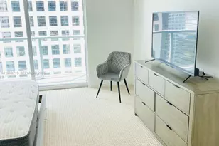 500 Brickell Ave, Miami, FL 33131 - Photo 14