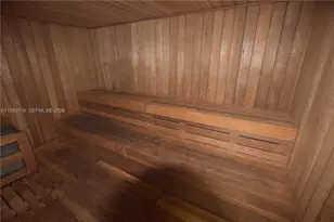 20301 W Country Club Dr, Aventura, FL 33180 - Photo 28