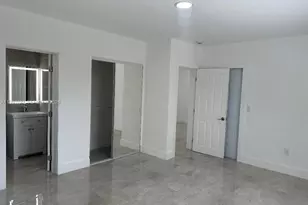 7115 Rue Granville, Miami Beach, FL 33141 - Photo 6