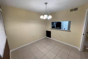 1204 Glenmoor Dr, West Palm Beach, FL 33409 - Photo 8