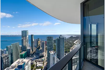 1000 Brickell Plz #UPH6202, Miami, FL 33131 - Photo 16