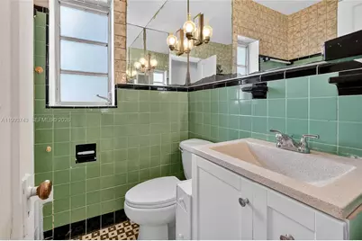 5900 NE 4th Ct, Miami, FL 33137 - Photo 26