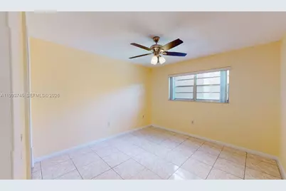 1955 NE 135th St #301, North Miami, FL 33181 - Photo 16