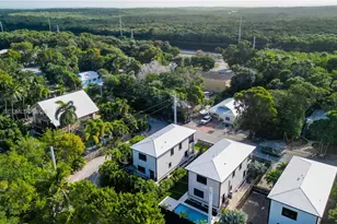 13 Coral Way, Key Largo, FL 33037 - Photo 34