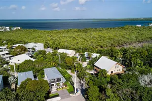 13 Coral Way, Key Largo, FL 33037 - Photo 32