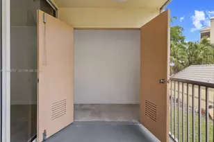 8343 Lake Dr, Doral, FL 33166 - Photo 18