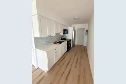 640 SW 5th St #1, Miami, FL 33130 - Photo 2