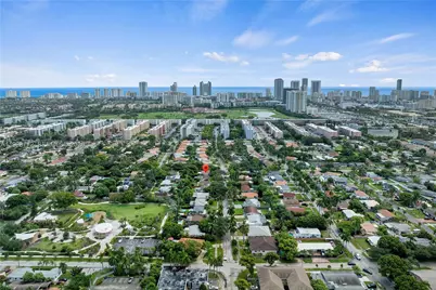 925 NE 4th St, Hallandale Beach, FL 33009 - Photo 28
