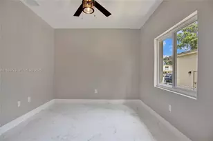 1620 NW 31st Ave, Miami, FL 33125 - Photo 8