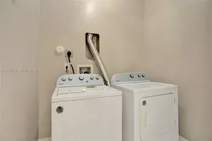 1620 NW 31st Ave, Miami, FL 33125 - Photo 14