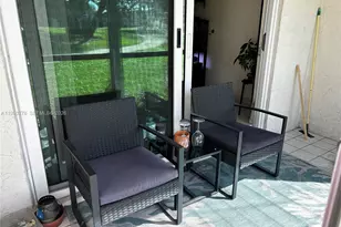 411 S Hollybrook Dr, Pembroke Pines, FL 33025 - Photo 12