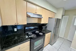 530 S Park Rd, Hollywood, FL 33021 - Photo 4