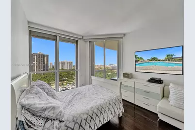 7000 Island Blvd #1207, Aventura, FL 33160 - Photo 34