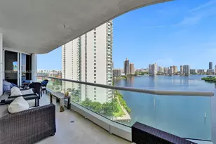 7000 Island Blvd, Aventura, FL 33160 - Photo 30