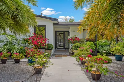 9420 SW 192nd Dr, Cutler Bay, FL 33157 - Photo 2