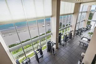 1800 S Ocean Dr, Hallandale Beach, FL 33009 - Photo 44