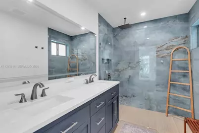 2025 Arch Creek Dr, North Miami, FL 33181 - Photo 14