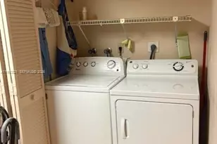 2812 N 46th Ave, Hollywood, FL 33021 - Photo 22