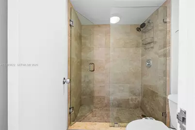 500 Bayview Dr #325, Sunny Isles Beach, FL 33160 - Photo 28