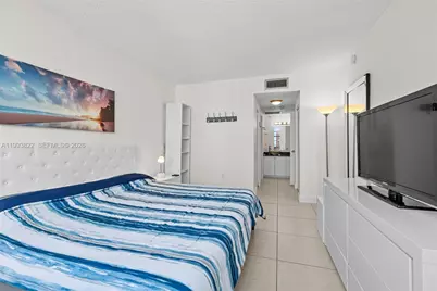 500 Bayview Dr #325, Sunny Isles Beach, FL 33160 - Photo 24