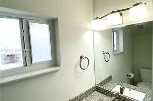 5860 Lincoln, Hollywood, FL 33021 - Photo 2