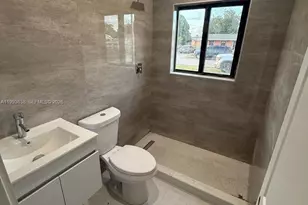 3224 NW 181st St, Miami Gardens, FL 33056 - Photo 6